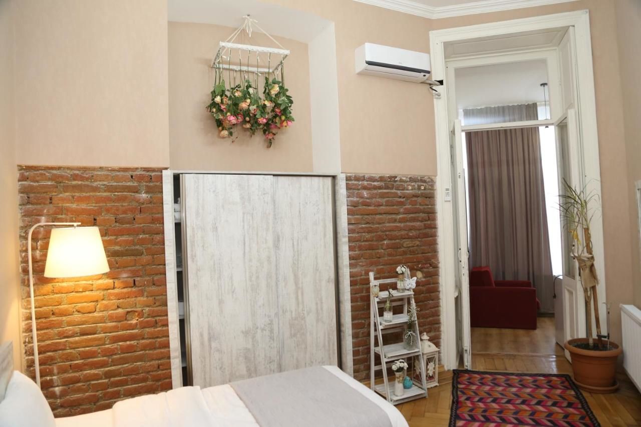 Отель Atlant Hotel Тбилиси